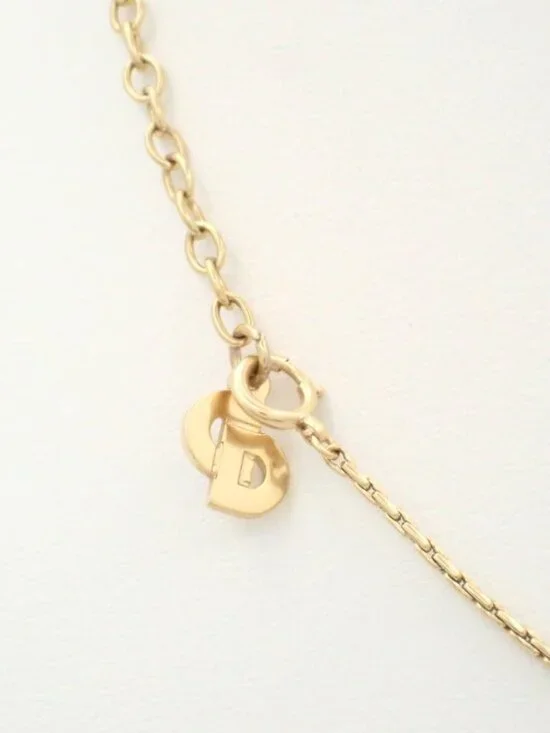 Dior Necklace - Picture 2 of 3